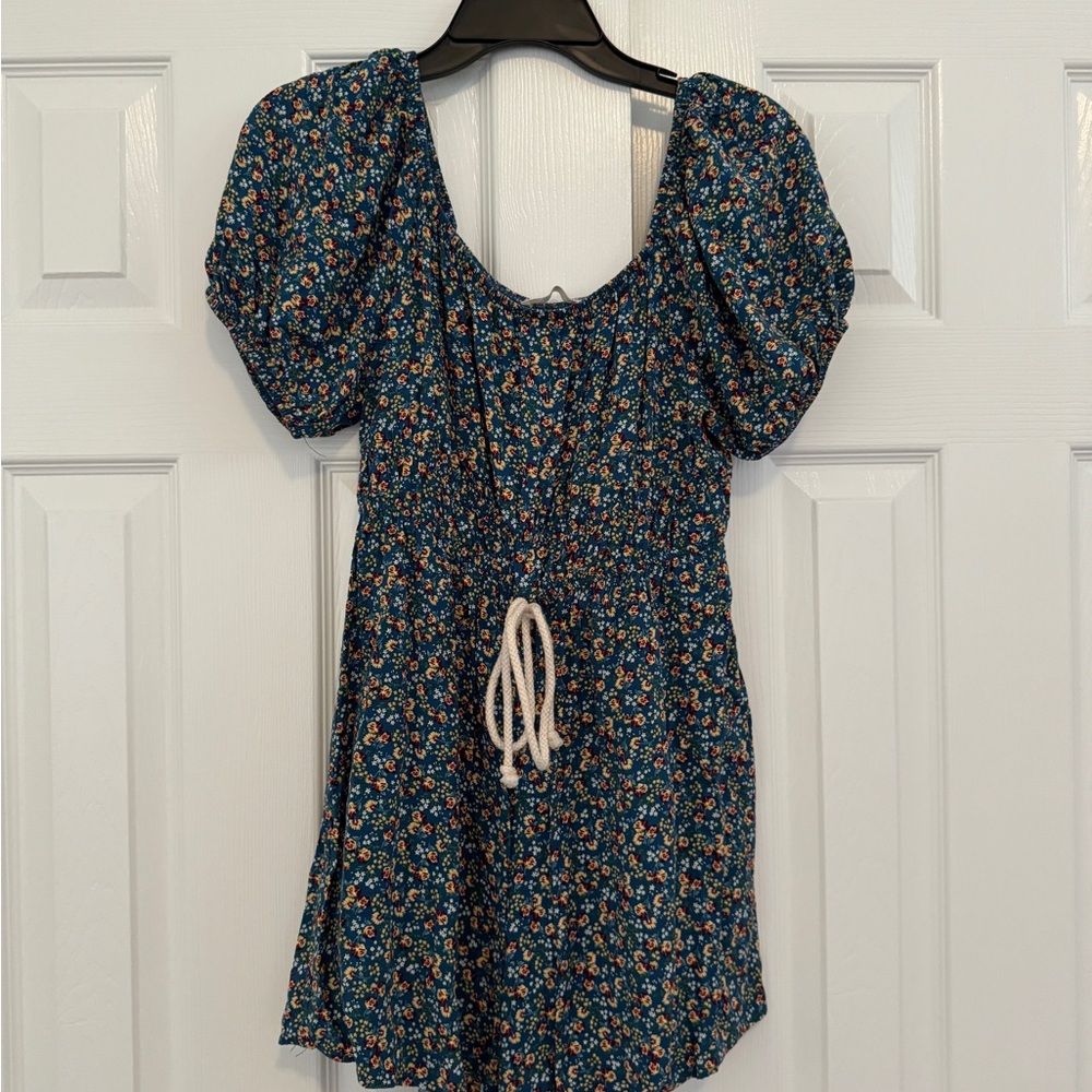 Floral Puff Sleeve Top